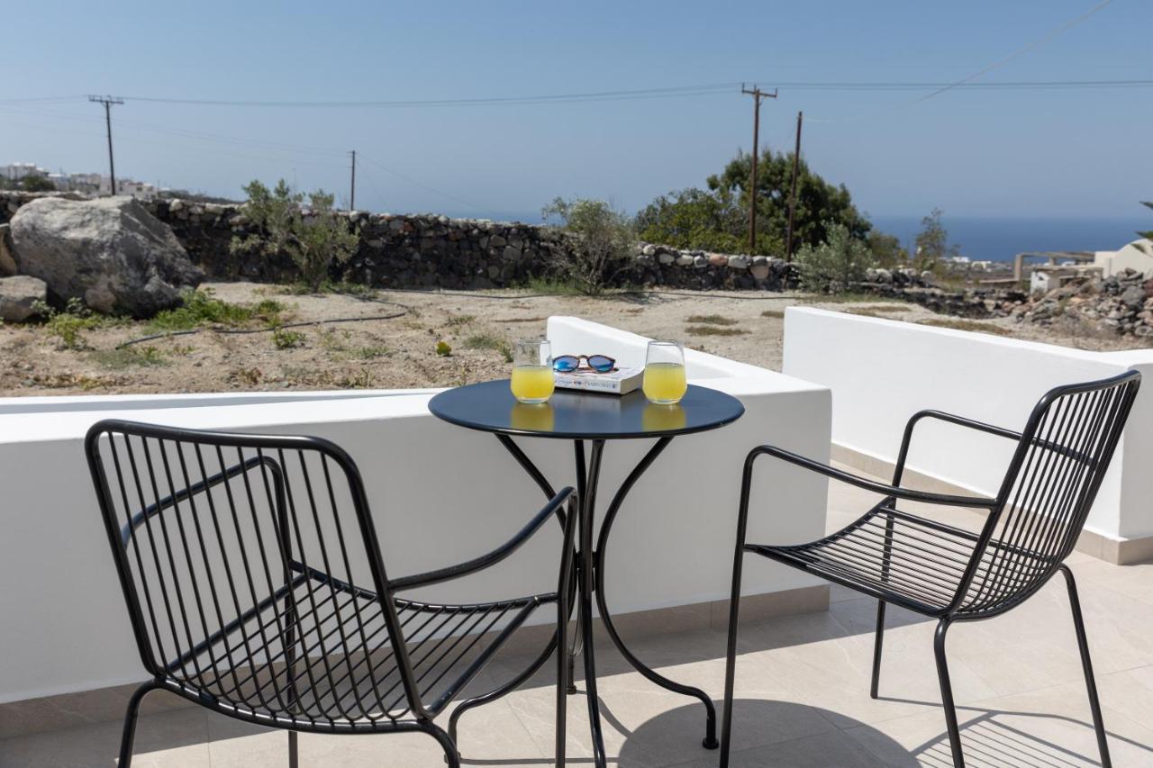 Theophrasti Suites Foinikia  Bagian luar foto