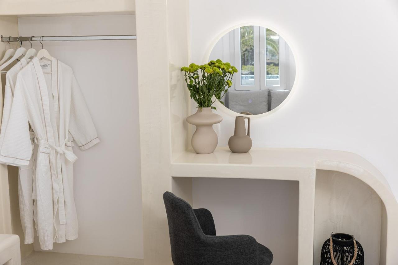 Theophrasti Suites Foinikia  Bagian luar foto