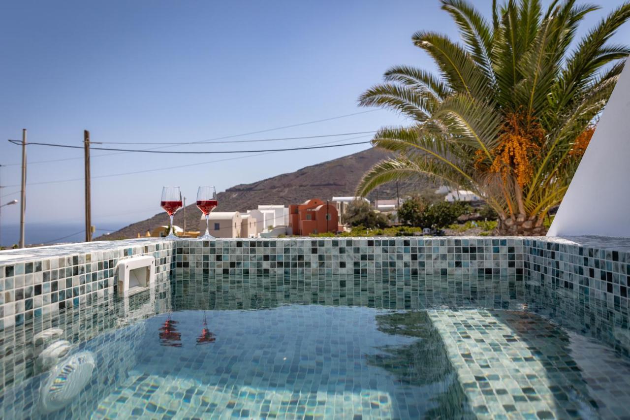 Theophrasti Suites Foinikia  Bagian luar foto