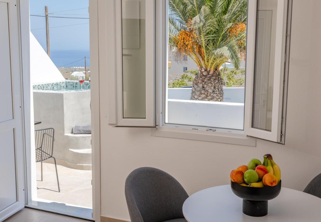 Theophrasti Suites Foinikia  Bagian luar foto
