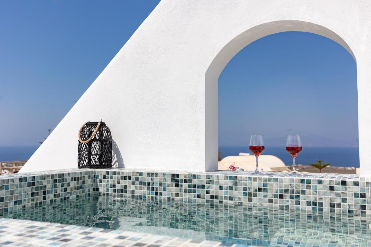 Theophrasti Suites Foinikia  Bagian luar foto