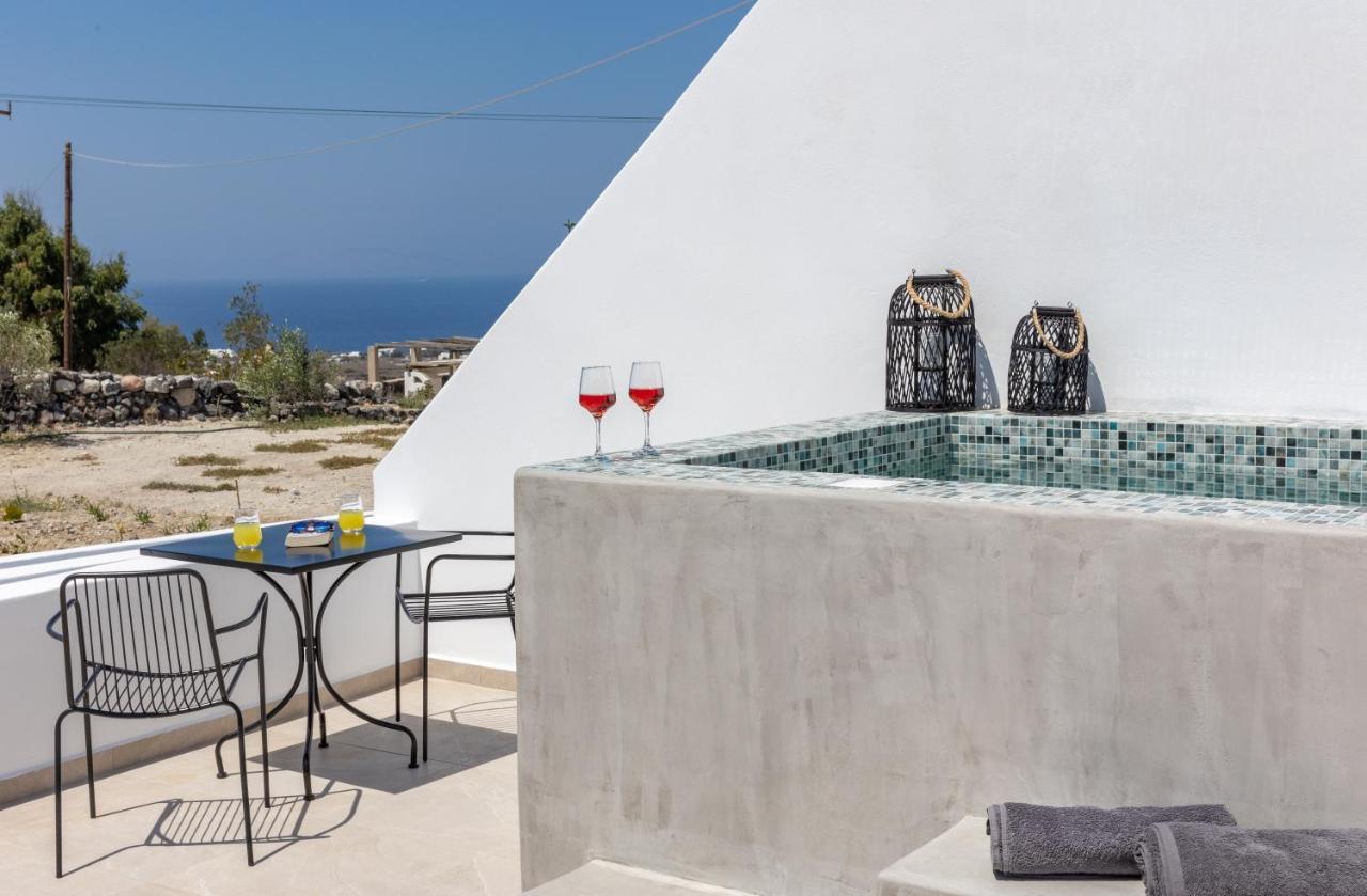 Theophrasti Suites Foinikia  Bagian luar foto