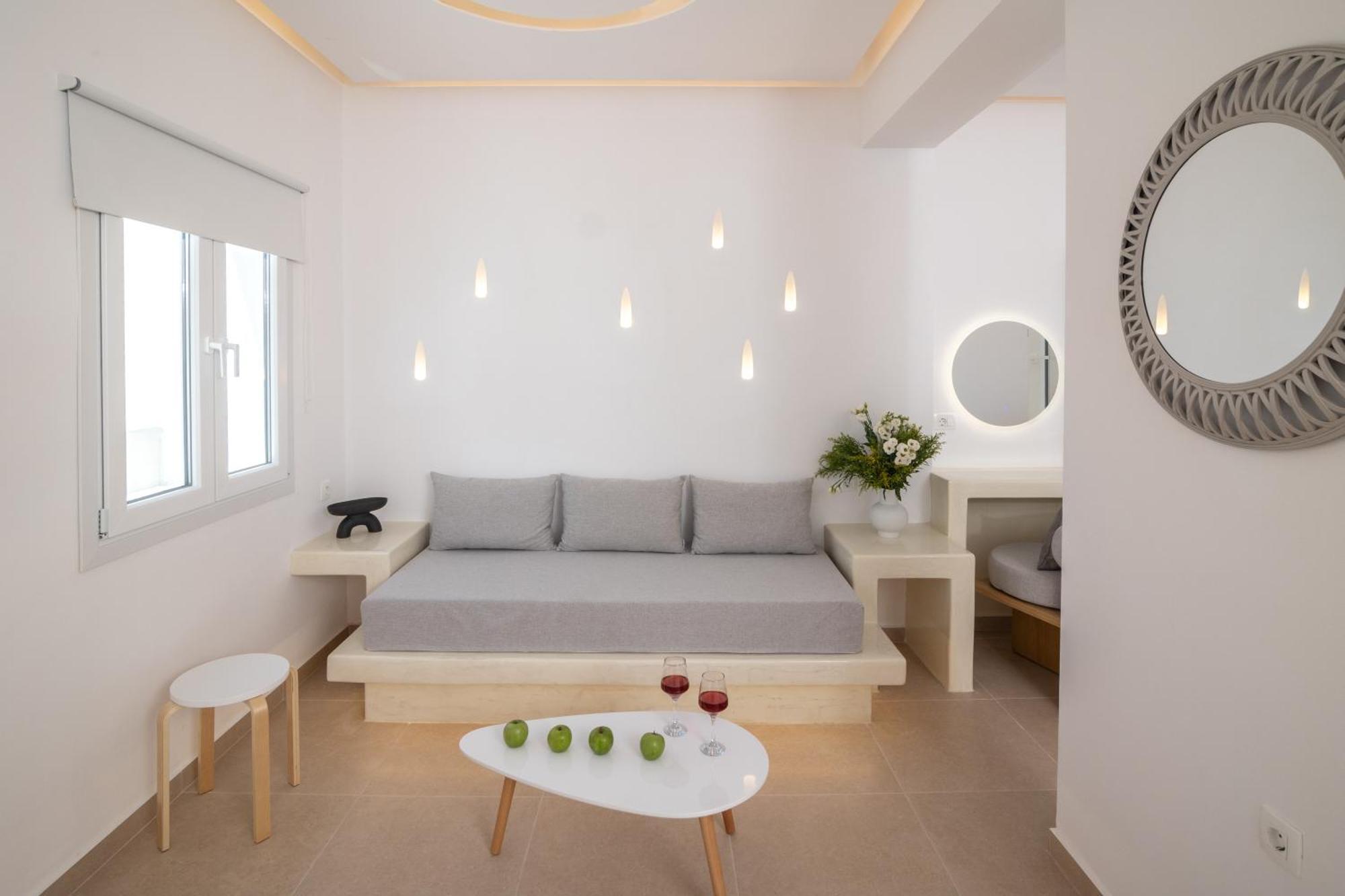 Theophrasti Suites Foinikia  Bagian luar foto