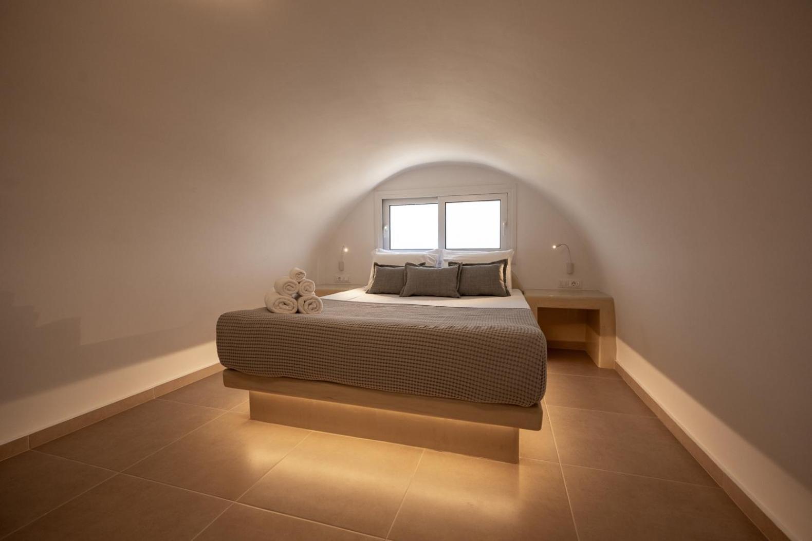 Theophrasti Suites Foinikia  Bagian luar foto