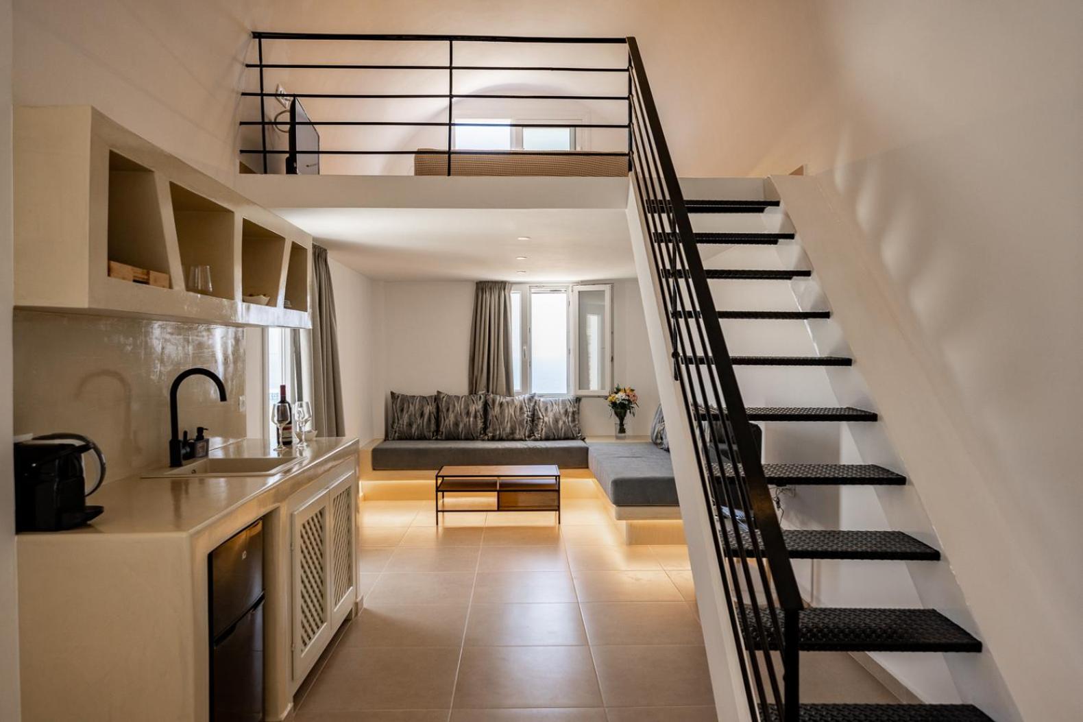 Theophrasti Suites Foinikia  Bagian luar foto
