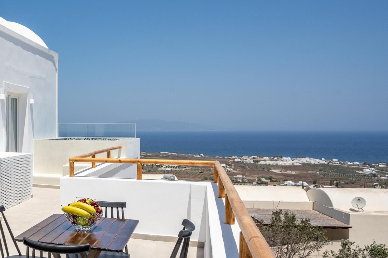 Theophrasti Suites Foinikia  Bagian luar foto